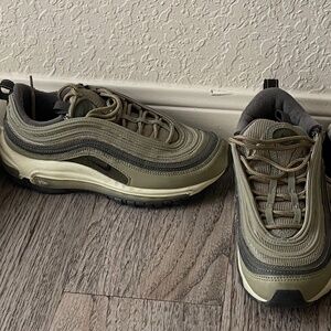 Nike size 7 1/2 women’s